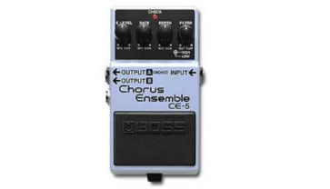 Boss CE5 Pedale Chorus Ensemble Stereofonico  EFFETTO A PEDALE Per chitarra