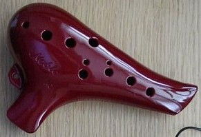 NOBLE OCARINA KOREANA IN PLASTICA IN DO OTTIMA QUALITA' COLORE ROSSO 